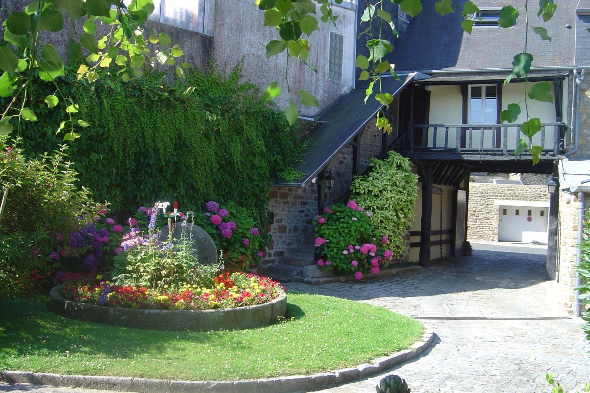 Hotel De La Croix D'Or Avranches Luaran gambar
